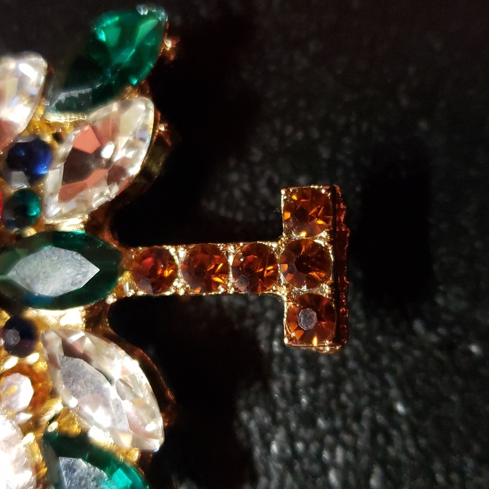 Vintage Christmas Brooch - Picture 3 of 5